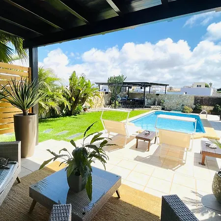 Hostel Kalufa Surf House