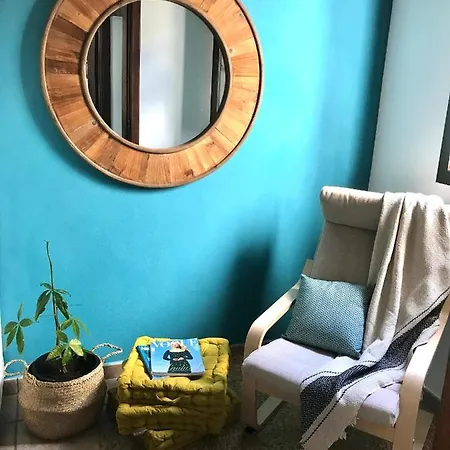 Kalufa Surf House
