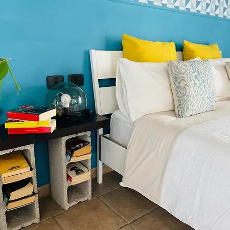 Хостел Kalufa Surf House *