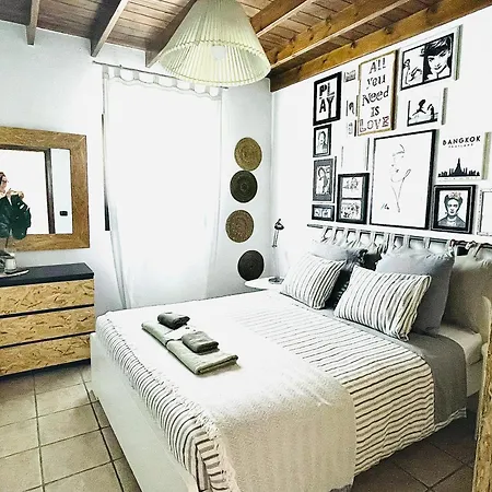 Kalufa Surf House *