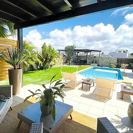 Kalufa Surf House * El Cuchillo