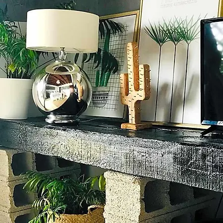 Kalufa Surf House Хостел *
