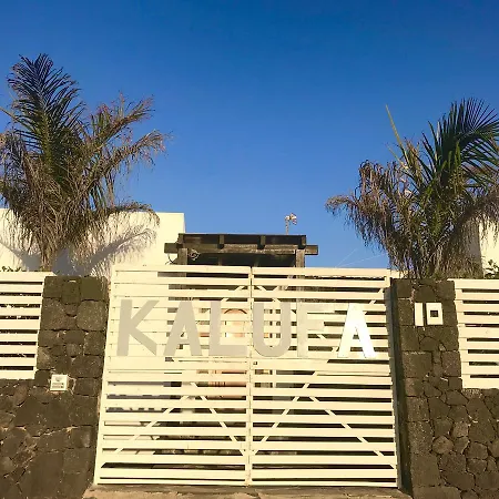 Kalufa Surf House 旅馆 *