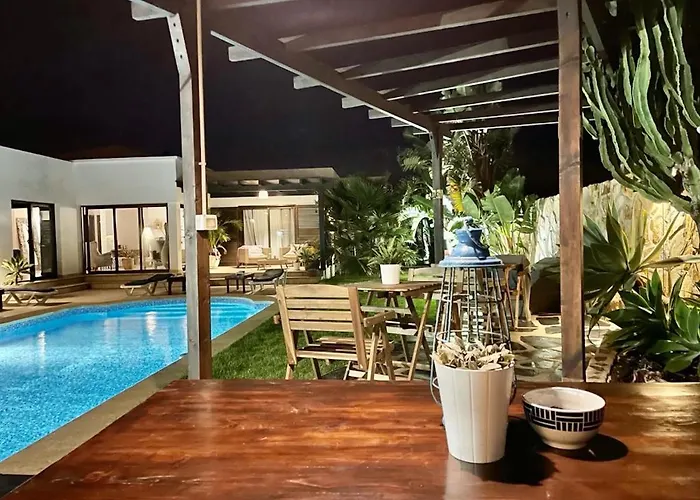 Kalufa Surf House * El Cuchillo