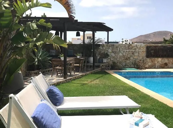 Kalufa Surf House Albergue *