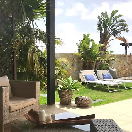 Hostel Kalufa Surf House